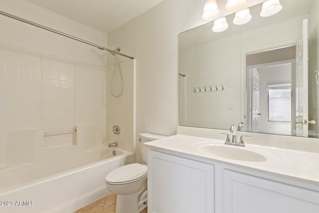 1101 W GOLDFINCH Way, Chandler, AZ 85286
