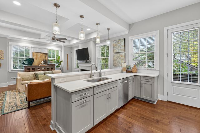 2013C Scott Ave, Nashville, TN 37206