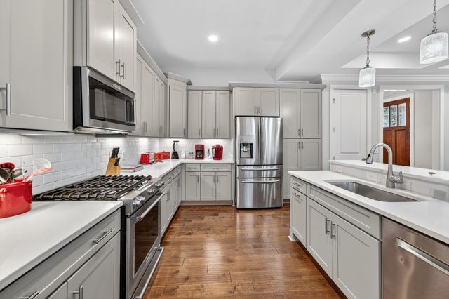 2013C Scott Ave, Nashville, TN 37206