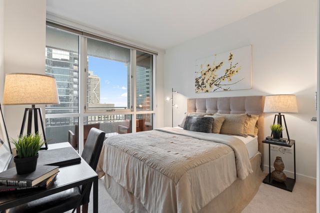 505 N MCCLURG Court 3801, Chicago, IL 60611