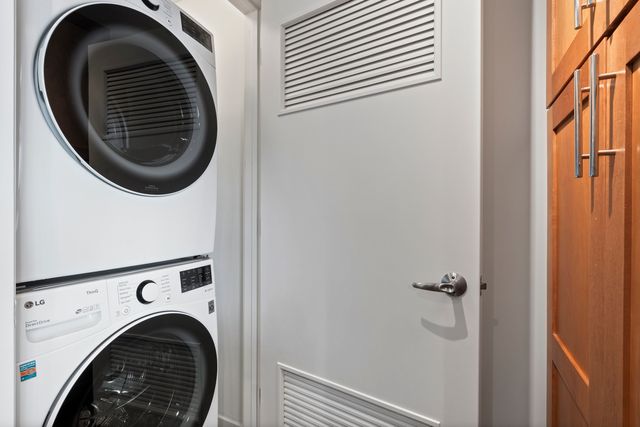 505 N MCCLURG Court 3801, Chicago, IL 60611