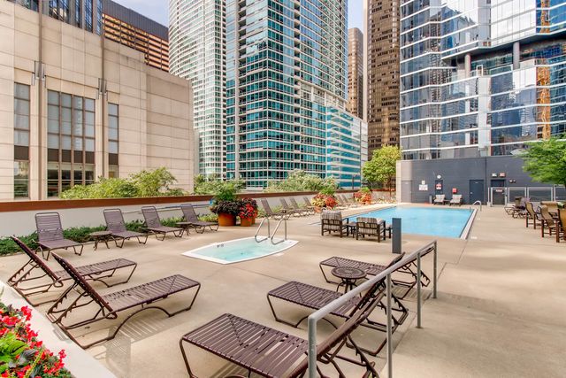 505 N MCCLURG Court 3801, Chicago, IL 60611