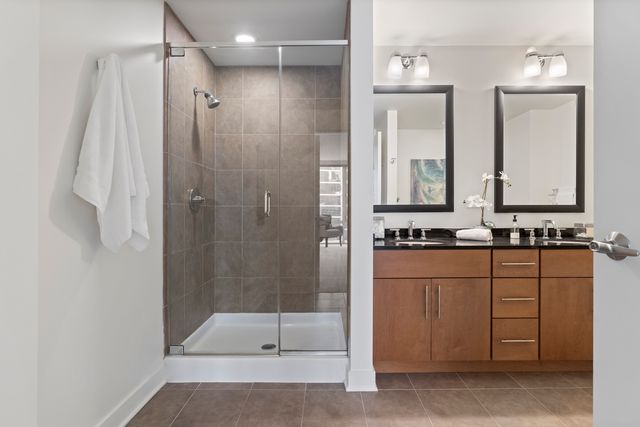 505 N MCCLURG Court 3801, Chicago, IL 60611