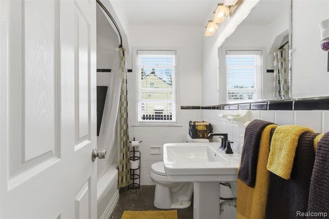 19170 Shields Street, Detroit, MI 48234