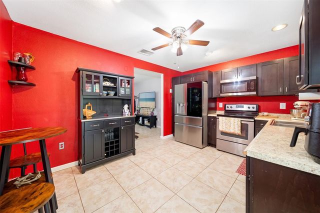 2500 LINTON LANE, Port Charlotte, FL 33952