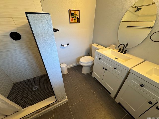 326 Cloudmont, Windcrest, TX 78239