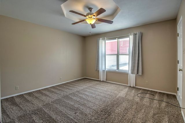 203 Eastern Valley Lane, Whitesboro, TX 76273