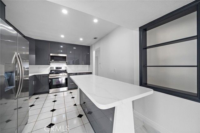 408 Diana, Fullerton, CA 92833