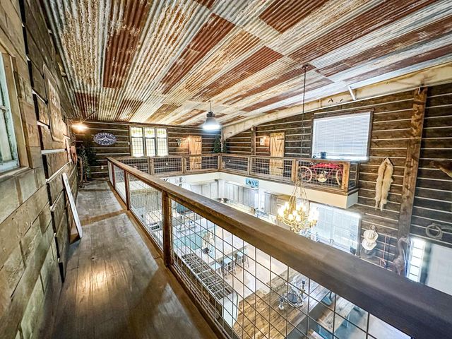 1990 Jim Harry Loop, Sunset, TX 76270