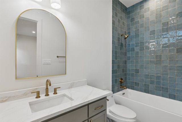 906 Cristler Avenue, Dallas, TX 75223