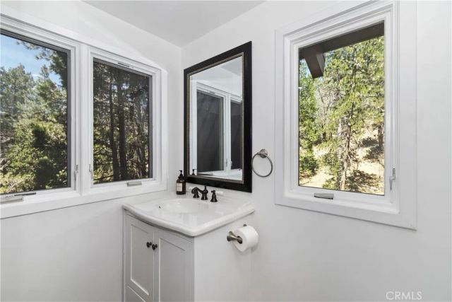 32868 Conifer Camp, Arrowbear, CA 92382