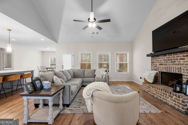 237 Sagebrook Lane, Newnan, GA 30263