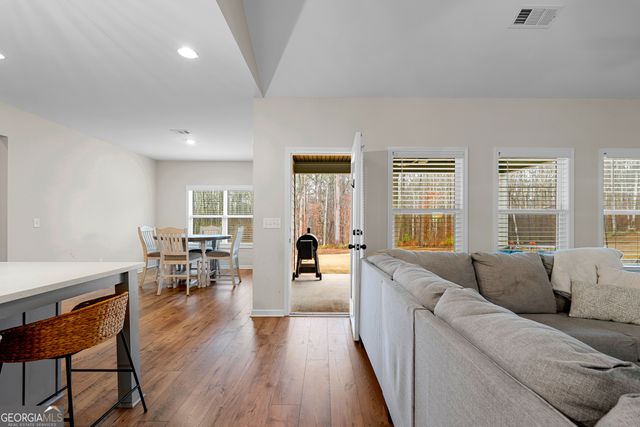 237 Sagebrook Lane, Newnan, GA 30263