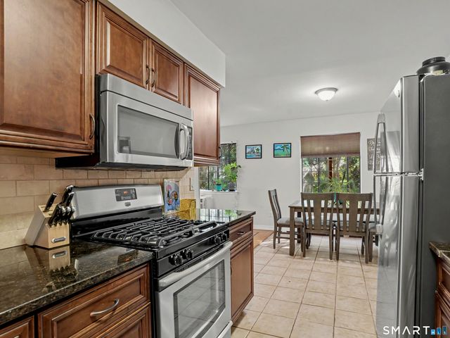 31 Teresa Place 31, Bridgeport, CT 06606