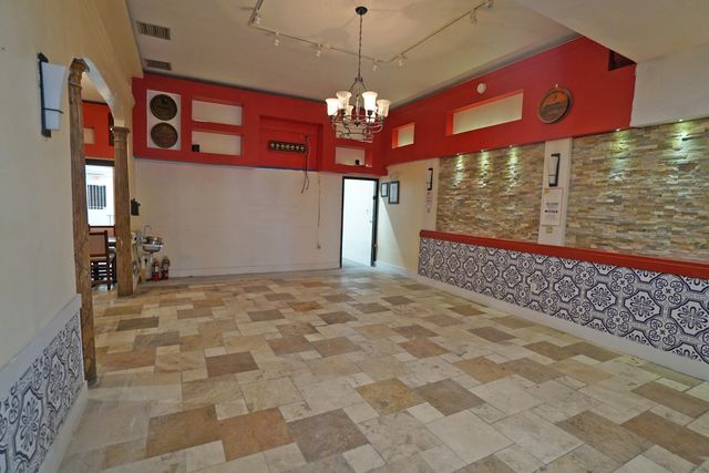 1365 SW 22nd Street, Miami, FL 33145