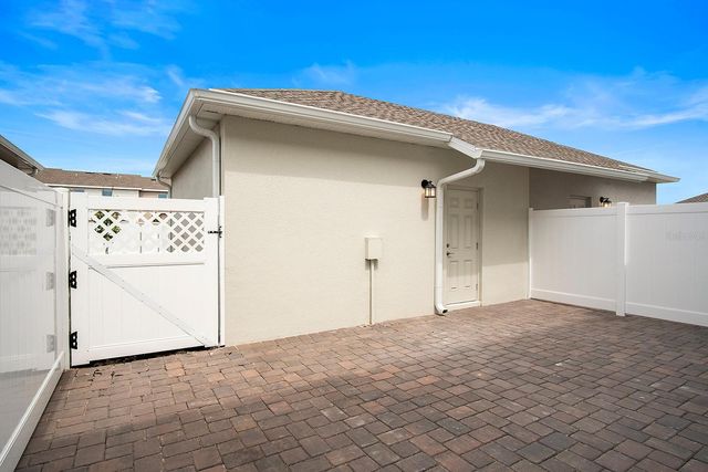 5643 QUIET PALM LOOP, St Cloud, FL 34771