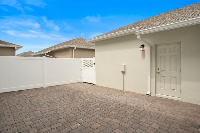 5643 QUIET PALM LOOP, St Cloud, FL 34771
