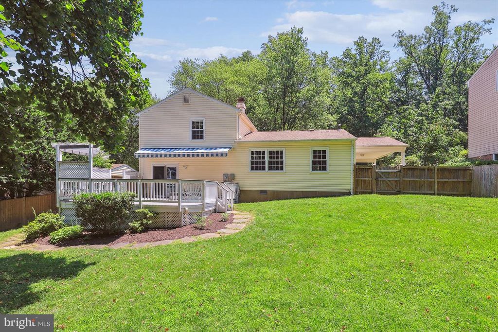 2234 SENSENEY LN, Falls Church, VA 22043