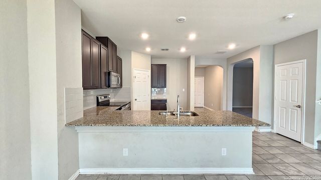 9922 Overlook Canyon, San Antonio, TX 78245
