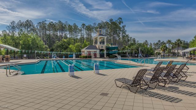 589 GLASGOW Drive, St. Johns, FL 32259