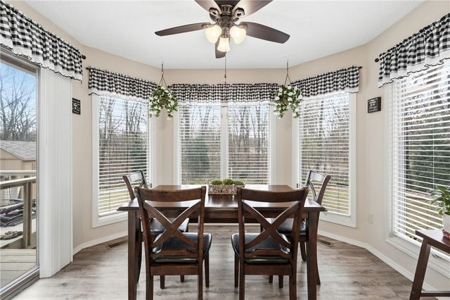 4 Huskins Place, Bella Vista, AR 72715