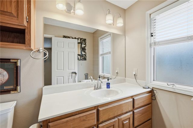 4 Huskins Place, Bella Vista, AR 72715