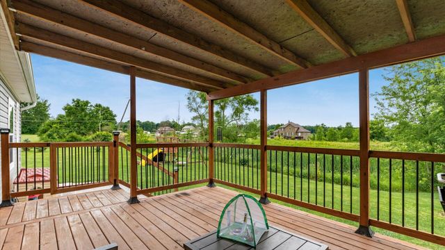 70 Liberty Avenue SE, Jacksontown, OH 43030