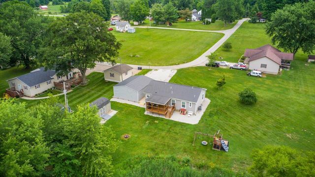 70 Liberty Avenue SE, Jacksontown, OH 43030
