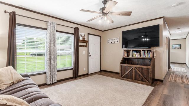 70 Liberty Avenue SE, Jacksontown, OH 43030