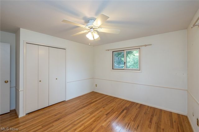 4668 Azalea Lane, North Olmsted, OH 44070
