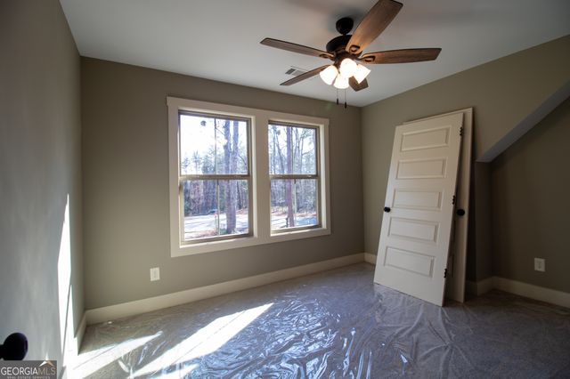 9 Tanvor Trail, Cleveland, GA 30528