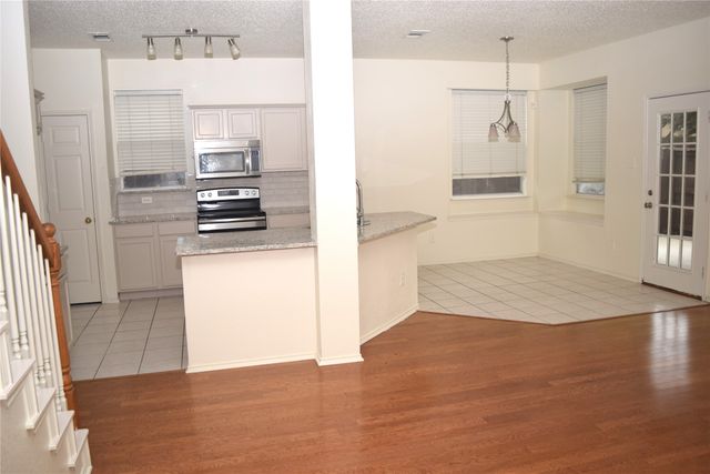 4840 Park Brook Drive, Fort Worth, TX 76137