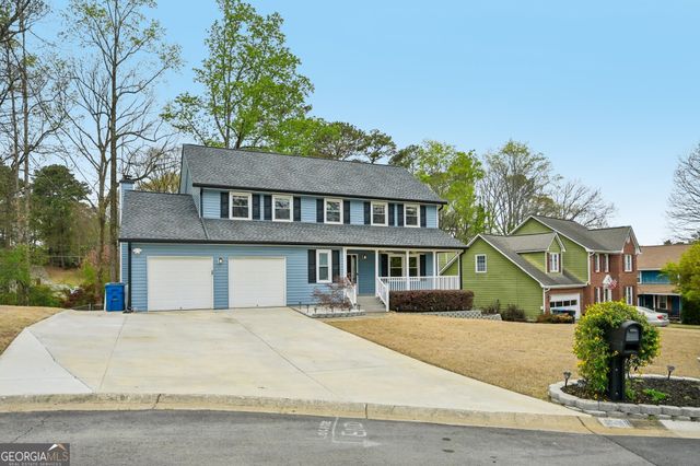 2241 Deer Oaks Trail, Lawrenceville, GA 30044