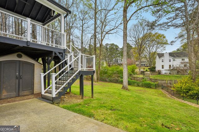 2241 Deer Oaks Trail, Lawrenceville, GA 30044