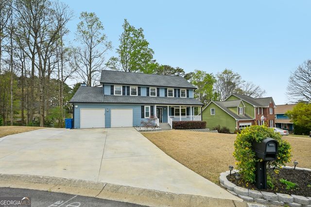 2241 Deer Oaks Trail, Lawrenceville, GA 30044