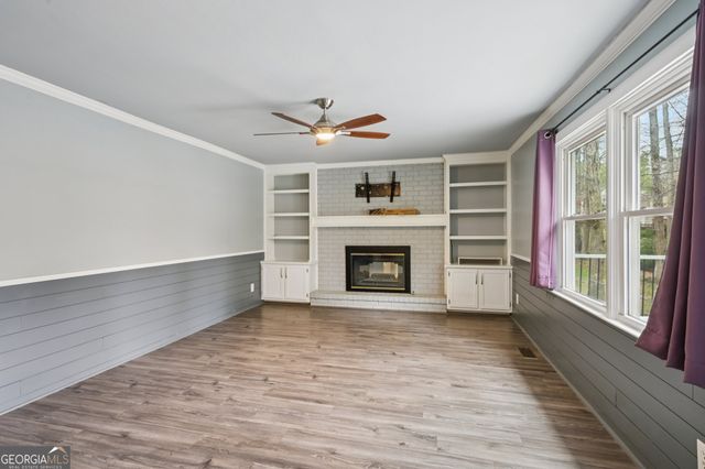 2241 Deer Oaks Trail, Lawrenceville, GA 30044