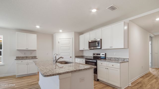 4036 Linwood Drive, Chipley, FL 32428