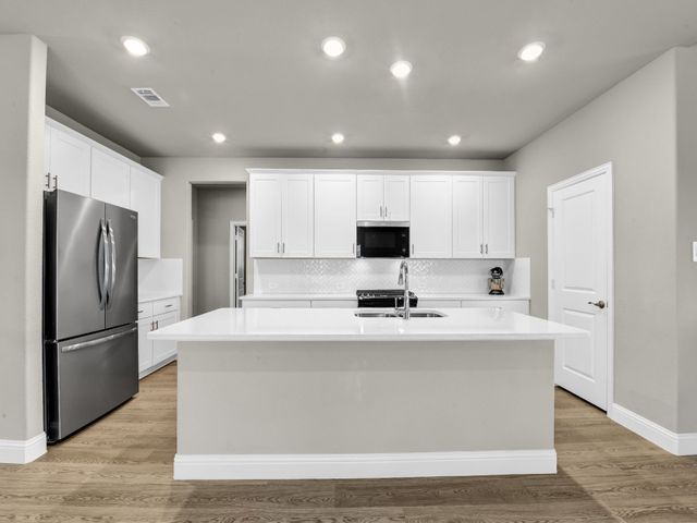 9100 Cacti Court, Fort Worth, TX 76036