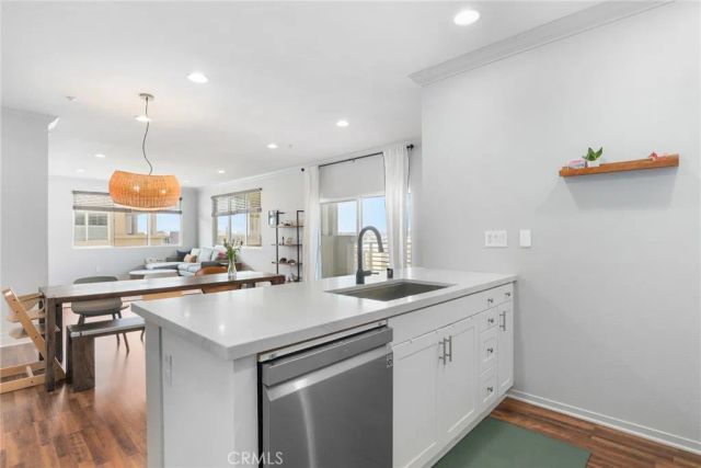 13024 Union Avenue 401, Hawthorne, CA 90250