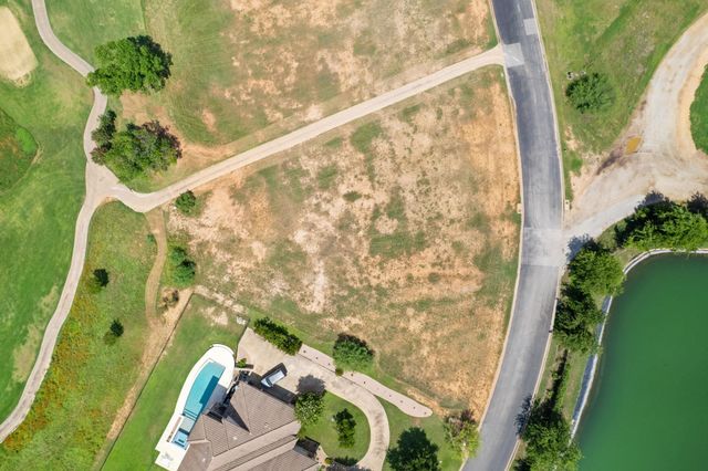 1808 Ballinger Dr DR, Spicewood, TX 78669