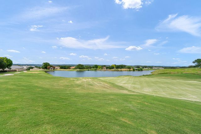 1808 Ballinger Dr DR, Spicewood, TX 78669