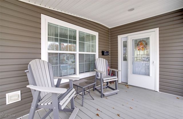 32 C Street SW, Navarre, OH 44662