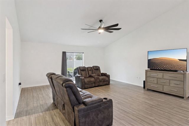 1041 BROOKS WAY, Winter Haven, FL 33880