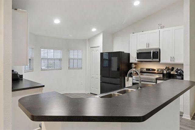 1041 BROOKS WAY, Winter Haven, FL 33880