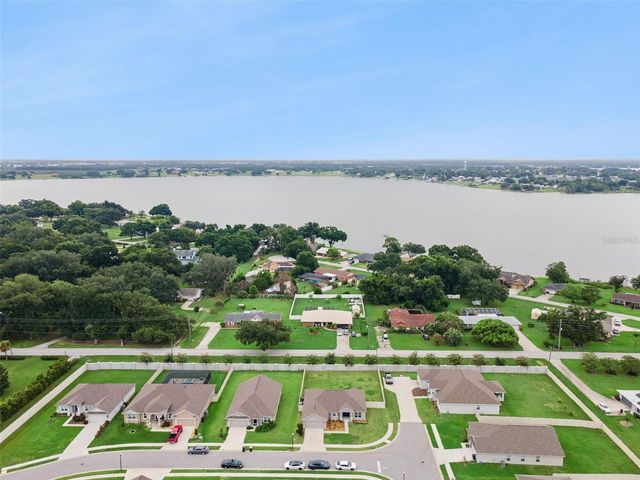 1041 BROOKS WAY, Winter Haven, FL 33880