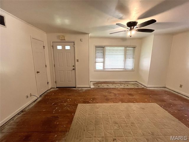 317 Main Street, Steele, MO 63877