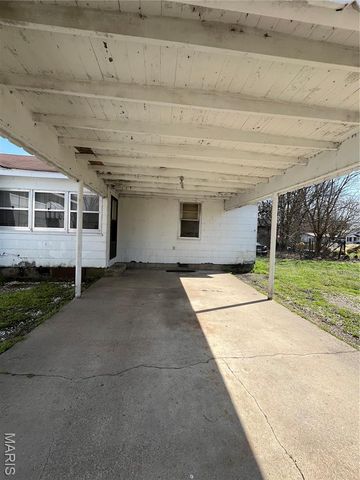 317 Main Street, Steele, MO 63877