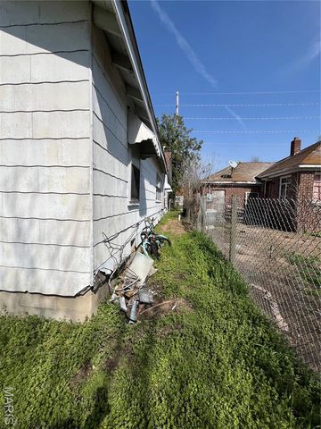 317 Main Street, Steele, MO 63877