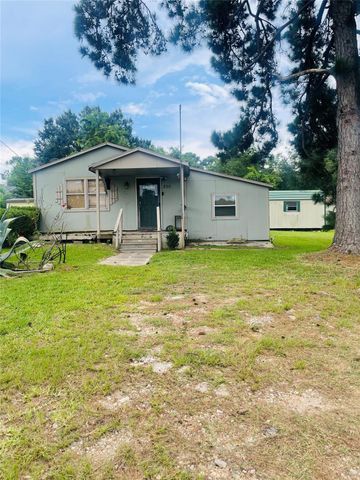 255 Bluebonnet, Livingston, TX 77351