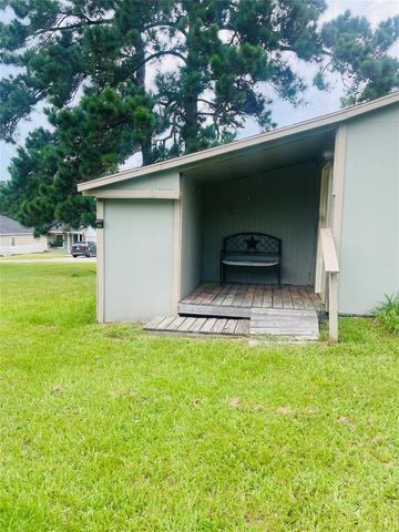 255 Bluebonnet, Livingston, TX 77351